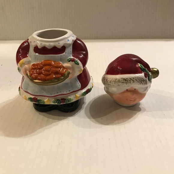 Vintage Mr And Mrs Claus Sugar Bowl And Creamer - Picture 7 of 11